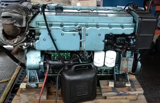 Perkins M215C